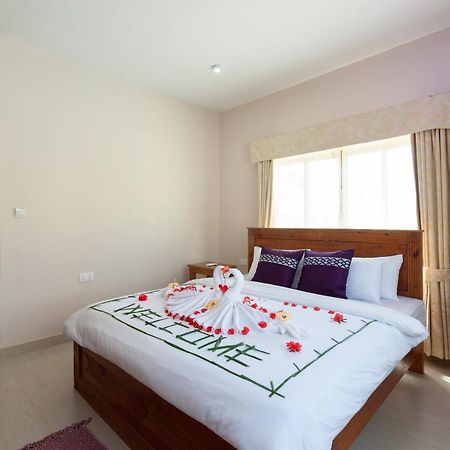 Stone Self Catering Apartment Grand Anse  Exterior photo