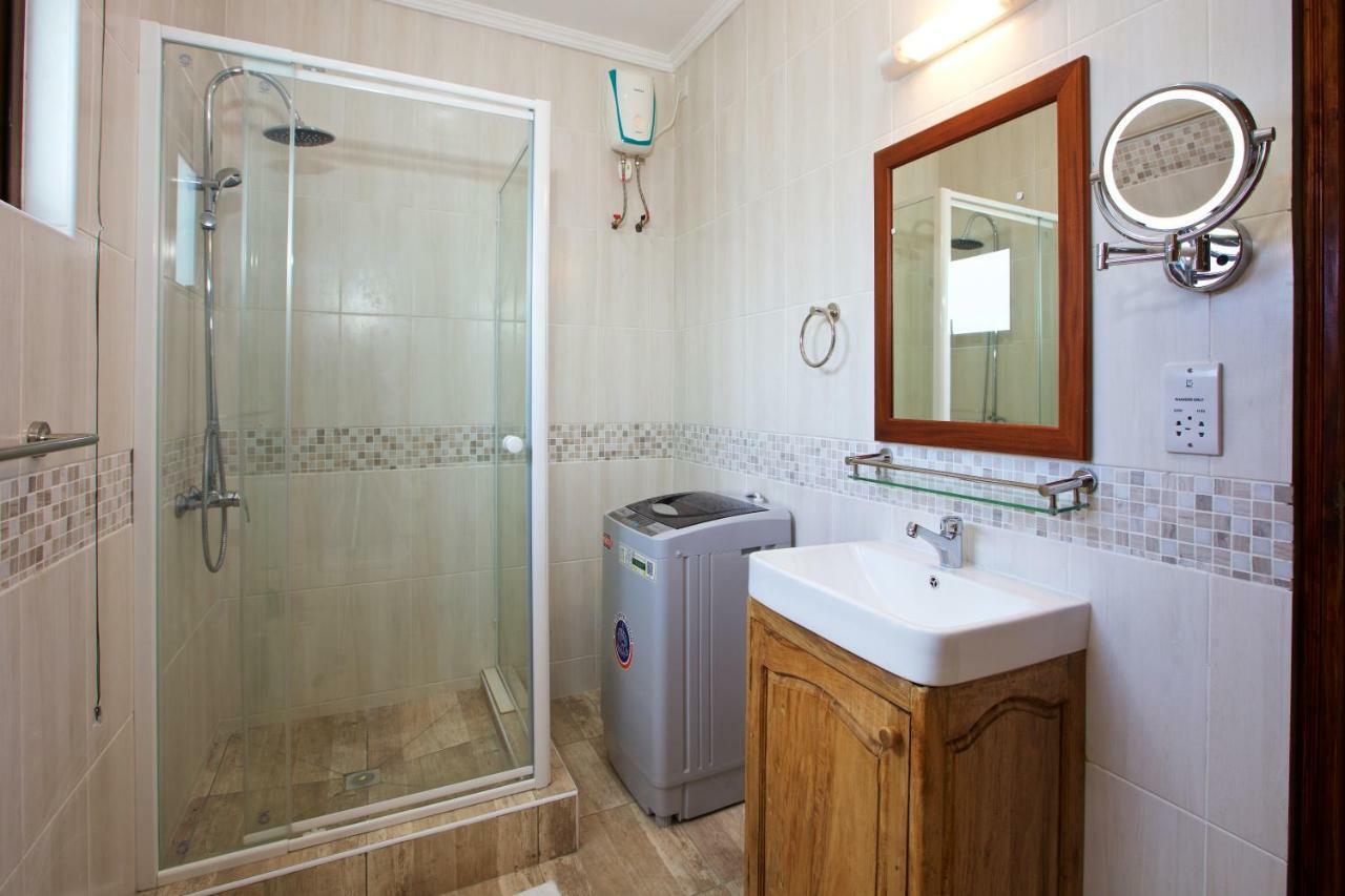 Stone Self Catering Apartment Grand Anse  Exterior photo